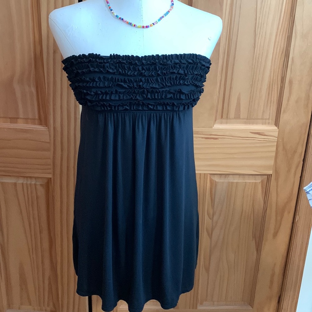 VS BLACK SWIM COVERUP SMALL-new no tags